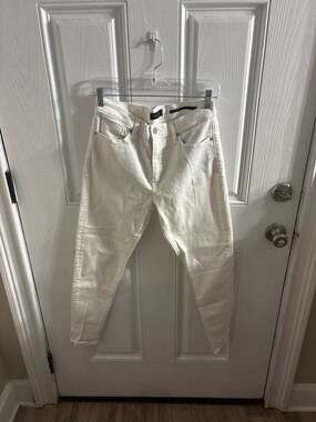 Banana Republic Premium Denim Mid-Rise Skinny White Jeans Size 29
